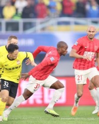 世俱杯足球赔率-蓉城提前锁定亚冠席位 末轮战申花或定冠军归属